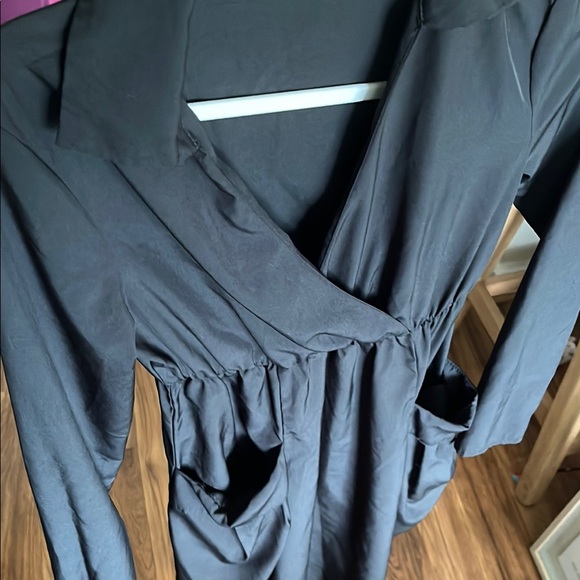 Dresses & Skirts - Chic Black Asymmetrical Dress